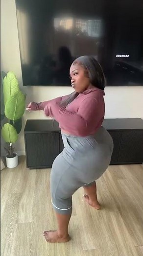 BBW twerking