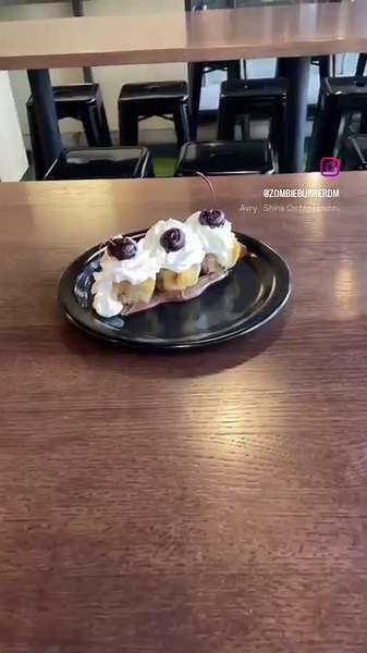 #iowastatefairfeatures - LOBSTER ROLL NACHOS: crispy fried potato chips seasoned with Old Bay, butter-poached lobster, celery, scallion, Gruyere cheese sauce lemon mayo. THE BUTTER COW BURGER: white-cheddar cheese curds, fried herb butter croquette, fire-roasted sweet corn and cherry tomato relish garlic mayoFRIED OREO SHAKE: vanilla ice cream, Oreo pieces; topped with whipped cream fried Oreos (available spiked with Tippy Cow Chocolate Liqueur) FRIED SCOTCHAROO: 3 pieces of battered and fried s