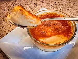 7K views · 18 reactions | A delicious and creamy Keto Mascarpone & Orange Blossom Custard that is perfect for a low-carb dessert. 2 cups mascarpone cheese 1 cup heavy whipping cream 1/2 cup powdered erythritol (or your favorite keto-friendly sweetener) 1 teaspoon orange blossom essence Full Recipe in the first comment | Olivia Recipes | Facebook