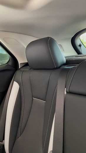 The 2025 Buick Envision Sport Touring — they match!! #dancummins #dancumminsdeal #dancumminsauto #buick #buickenvision | Dan Cummins Chevrolet Buick of Paris