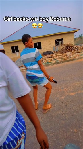 Fyp girl baako wo boy beberee