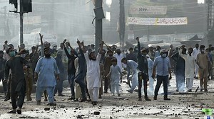 France advises citizens to leave Pakistan after anti-French protests