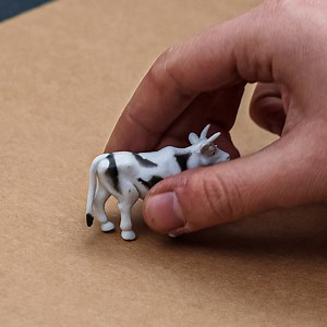 1.9M views · 66K reactions | Build a UFO abduction lamp & more! | Bored Panda Art | Facebook