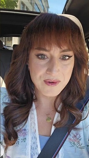 What does it mean to be a crossdresser?