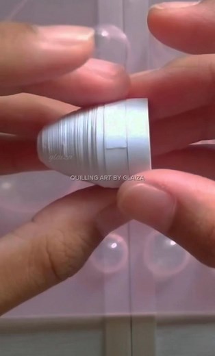 From flat coils to fabulous figures—discover the art of quilling 3D dolls and turn paper into personality! #DIYPaperFlowers #HandmadeArt #QuillingArt #CreativeCrafts #PaperCrafts | Quilling Art by Glaiza