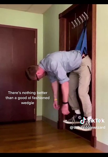 Whats the matter, never seen a nerdy boy get a wedgie before?! #wedgie #wedgieprank #nerd #wedgies