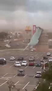 169K views · 655 reactions | REPLICA SA STATUE OF LIBERTY, NATUMBA Natumba ang 24-meter replica sa Statue of Liberty sa Guaíba, Brazil, December 15 human nga gihapak sa makusog nga hangin tungod sa maot nga panahon. video © contributed #BomboRadyoGensan #BastaRadyoBOMBO | Bombo Radyo Gensan | Facebook