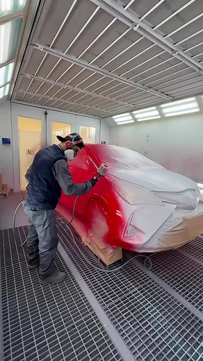 File this in the category of: MP-V8 effortlessly spraying single stage videos. Tap the link below to check out the MP-V8, starting at $449 USD, free shipping worldwide: 📌 fujisprayauto.com/mp-v8/ 📷 albi_the_painter | Fuji Spray Auto