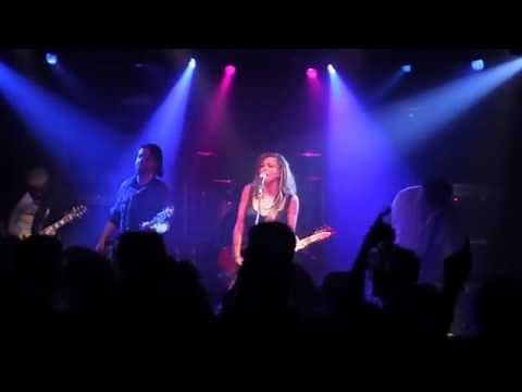 Hole - Celebrity Skin live (with band)