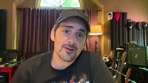 DON’T MISS THIS! Brad Paisley & PCH are handing out $50,000 IN PRIZES! Win your ticket plus, get a shot at $10,000! Act now! | Brad Paisley