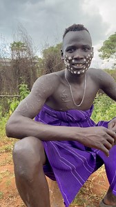 187 reactions | Wearing their heritage on their skin,Mursi young men with traditional scarification, a symbol of identity and strength. #mursitribe #omovalley #Ethiopia #seeafrica #afticantribes #CulturalHeritage #scarfication #tribalart #africanbeauty #warrior #Deguomovalleytour #africa #travelgram #unique #explore #travelphotography | Degu Hable Tekle Tekle | Facebook