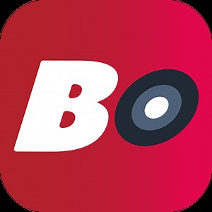 Australia, catamarano attaccato dagli squali: salvati tre marinai - B-Lab Live!