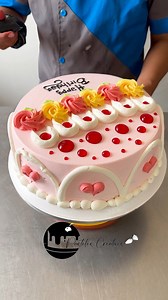 225K views · 2.6K reactions | con este video aprenderas a decorar tortas para cumpleaños con memes #pastelescreativos #cake #cakedecorating #happybirthday #cakechantilly | Pasteles Creativos | Facebook