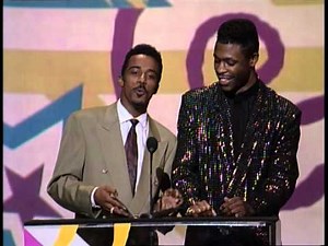 Janet Jackson Wins Soul/R&B Female - AMA 1991