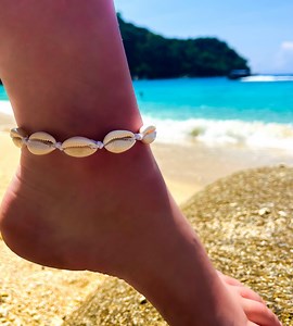 White Cowrie Shell Anklet | Seashell Ankle Bracelet | Beach Jewellery | Surf Aesthetic | Ocean Anklet | Seashell Jewellery | Holiday Anklet - Etsy