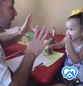 ...y tú cómo vas con las clases en casa ? 🍊 #quédateencasa | Libros de tela sensoriales con actividades didácticas bilingües