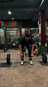 #motivation deadlift battel 🦍🦍 #gym #lifter #liftingzone #trending
