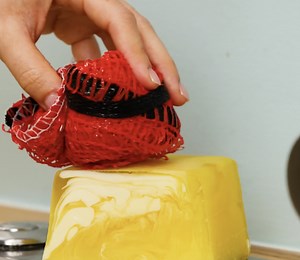 Innovative Zero-Waste Solutions for Everyday Life | 5-Minute Recycle