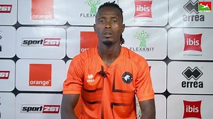 Zarain'ny kapitenin'ny Fosa Juniors FC ny fiomanan'izy ireo ny lalao fahatelony hihaonany amin'ny Elgeco Plus eto Antananarivo ny alahady 24 janoary 2021 izao. | Pro League