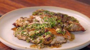 Chicken breast doesn't have to be boring. Try out this chicken under a brick (without the brick 😉) recipe to get your protein needs in! Ingredients in the comments ⬇ | FEATR