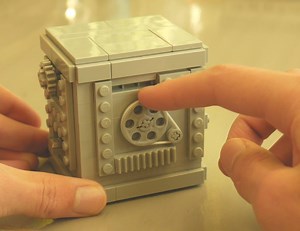 Solving a James Bond-Themed LEGO Puzzle Box by Lego Snazzy https://bit.ly/315EaC3 | Beyond the Brick