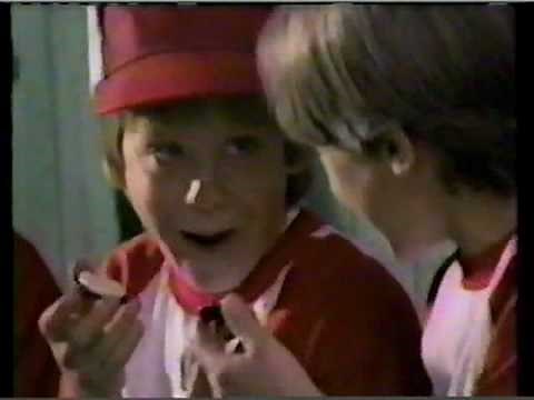 Nabisco Oreo Double Stuff Cookies Commerical 1988