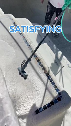 Satisfying Pools on TikTok