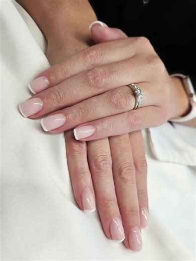 Nailsbylouise13 on TikTok