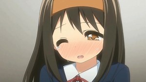 Hentai girl pees in Train