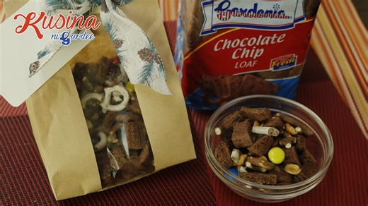 The holiday season just got a whole lot tastier with the Sweet and Salty Snack Mix! Indulge in the delicious blend of Gardenia Chocolate Chip Loaf with crunchy nuts, choco candies, and pretzels. Try this recipe and delight your loved ones with a holiday snack treat! 😋 | Gardenia Philippines