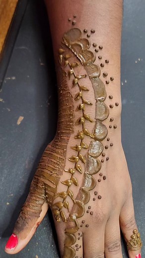 Beautiful Mehndi #reels | A stylish Mehndi