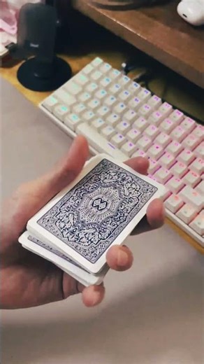 Just one hand... ✨ | One-Handed Cardistry #cardistry #cards #sleightofhand