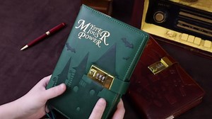 CAGIE Diary with Lock - 288 Pages Lockable Diary for Boys 100gsm Ink-Proof Paper A5 Waterproof Hardcover Lock Journal for Girls and Boys Gifts