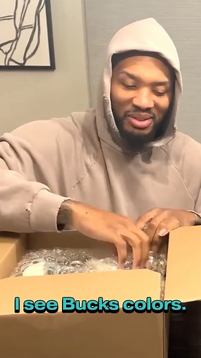 114K views · 1.1K reactions | I Surprised Damian Lillard with Custom Shoes! #reels #viral #shoes #custommade #designer #diy | MARKO | Facebook