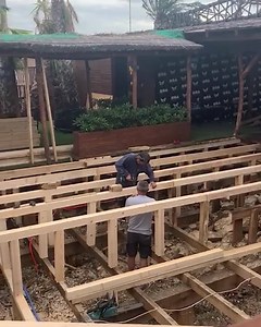 Noa Beach Club is getting ready. There are only 5 days left until they open their doors😊🙌 | zrce.eu