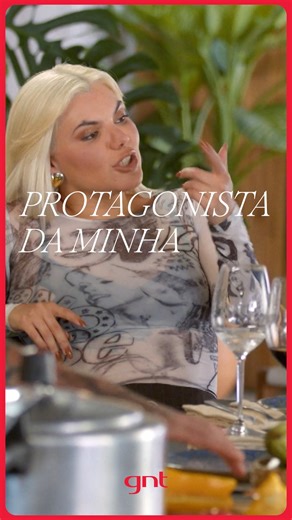 "Eu comecei a compor por necessidade de me tornar protagonista da minha vida." Duda Beat fala sobre processo de inspiração pra compor músicas. #DiogoNaCozinhaNoGNT | GNT