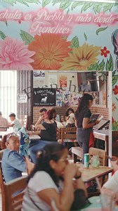 1K views · 18 reactions | ️✨ ¡Vive una experiencia culinaria única en FRENCHIES! Ven y deléitate con sabores exquisitos en un ambiente acogedor.  ¡Te esperamos!  #summerfood #bbqlife #trendy #frenchies #trend #puebla #Restaurante | Frenchies Cafe | Facebook