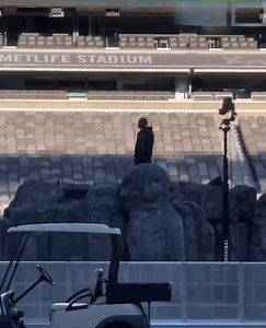 "Runaway" was heard during Travis Scott's soundcheck at MetLife Stadium Will Ye be poppin out? 👀 | HipHopDX.com