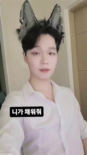 TikTok의 courier6_six