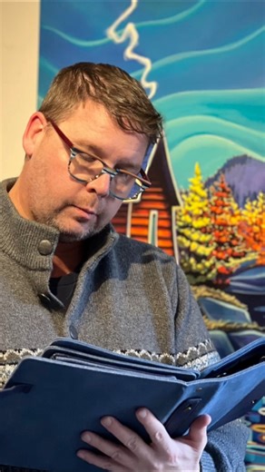 29K views · 667 reactions | I picked up a Della q notebook at Jimmy Beans Wool. Thought I would share. | The Crochet Crowd | Facebook