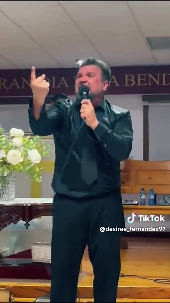 Desiree Fernández Amaya on TikTok