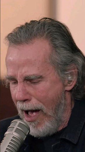 🎧🎸 Dive into the timeless rhythms of 'Doctor My Eyes' by #JacksonBrowne!