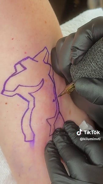 Tattoo Timelapse: Explore Unique Tattooing Techniques