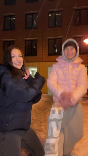 100k couple acc guys 🙈@TonAn Couple