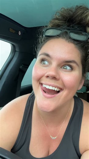 Tay on Instagram: "I forgot how much I liked this jam 🤓 #confidence #fun #energy #woman #curvy"