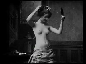 La Coiffeuse (The Hairdresser) 1905 Silent Film - YTboob