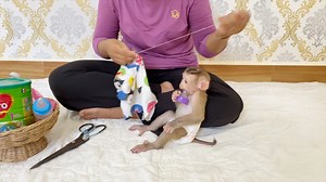 Lovely DAM Sit Wait Mom Sewing Fix His Outfit | Daily Monkey Family
