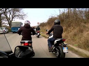 Andrea Dovizioso in sella al nuovo Honda SH300i