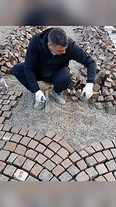 Cube Stone Paving: Unlock Creative Patterns for Landscape Design Cube stone is a versatile star in landscape design, perfect for crafting eye-catching patterned paving. Cut with precise stonecraft techniques, each uniform cube fits seamlessly to form diverse layouts—from classic grid patterns to intricate geometric mosaics. Ideal for garden paths, patio floors, or plaza accents, its solid structure ensures durability against heavy use and harsh weather. Elevate your outdoor space with cube stone