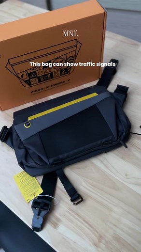This bag has a safety traffic signal feature! Divoom (Philippines) Pixoo Sling Bag-V: https://shope.ee/6KcDVslKIV #DMSocial #DiscoverMNL | Discover MNL